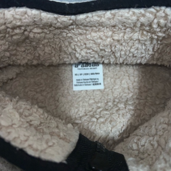 PINK Victoria Secret Cream Sherpa Quarter Zip - Picture 6 of 6